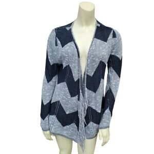 Vanity Top‎ Size M Womens Black Gray Aztec Long Sleeve Cardigan